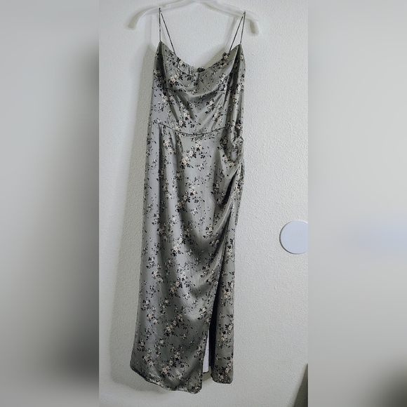 Reformation Marguerite 100% Silk Endive Tie Straps Dress Sz 12 Floral Print - Picture 4 of 16